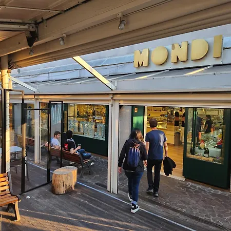 Corso Francia Apartmán *